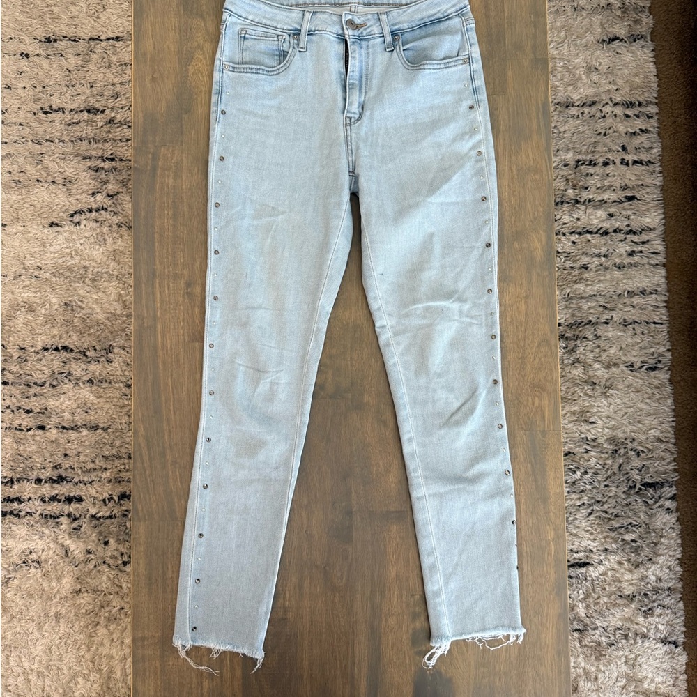 Light Blue Distressed Women's Jeans